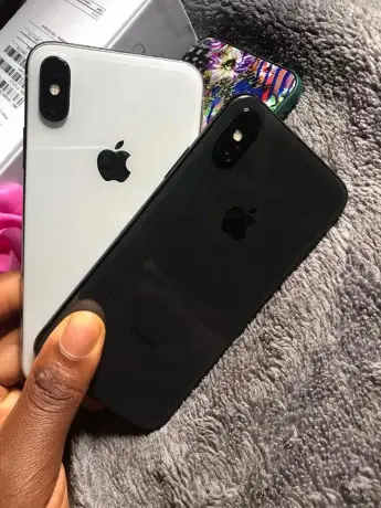 iphone-x-available-big-4