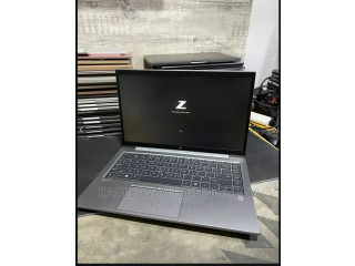 Laptop HP ZBook 14 32GB Intel Core I7 SSD 512GB